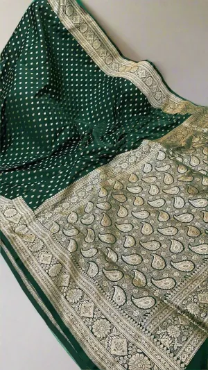 Exquisite Handloom Bottle Green Pure Silk Banarasi Saree