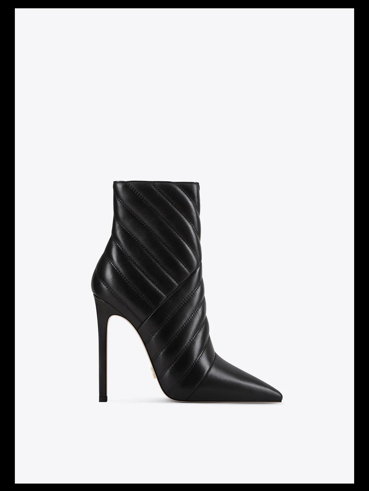 Fabfei pointed toe black high-heeled boots - Iloa