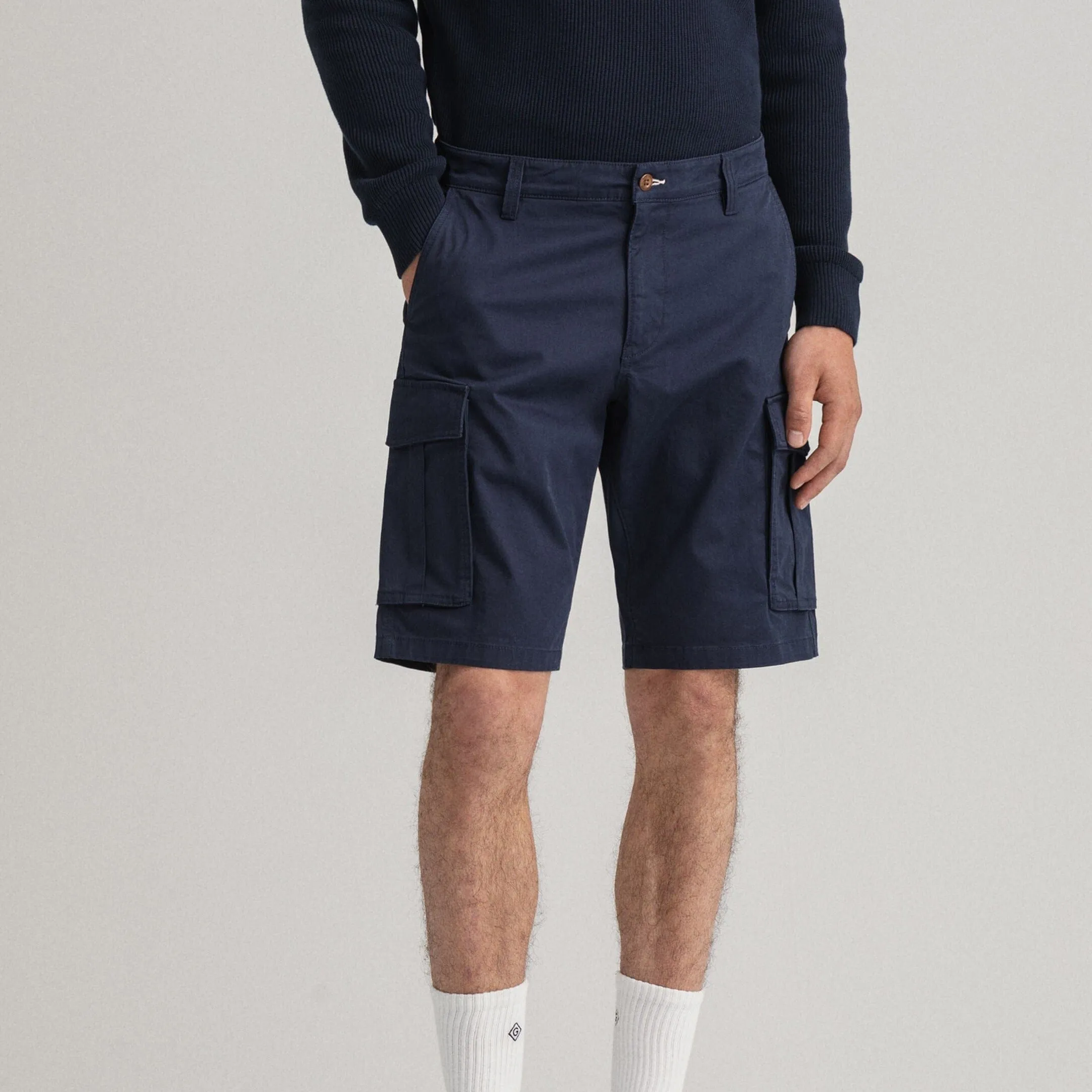 GANT Relaxed Fit Twill Cargo Shorts Marine