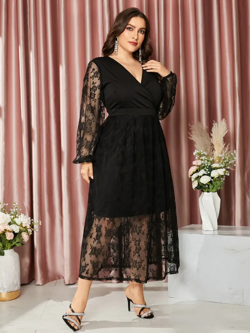 Plus Size V-neck Lace Patchwork Design Long Sleeves Dress